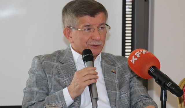 Ahmet  Davutoğlu, Isparta'da konuştu;