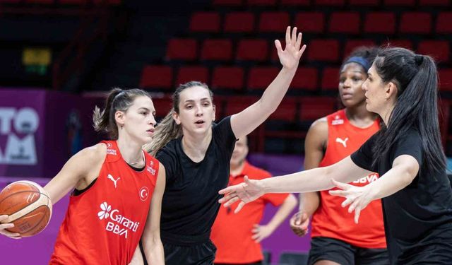 A Milli Kadın Basketbol Takımı, Litvanya maçı hazırlıklarını tamamladı