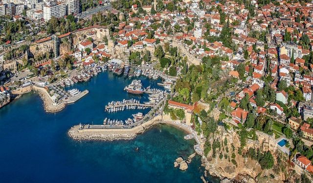 Antalya Mermerli Plajı’nda bin TL’lik giriş ücreti tartışması