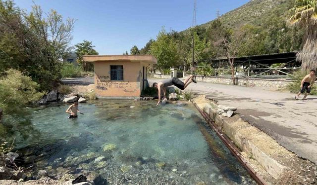 Bayram Tatilinde 40 Dereceye Karşı Serinleme Noktası: Sarıseki Ilıcası