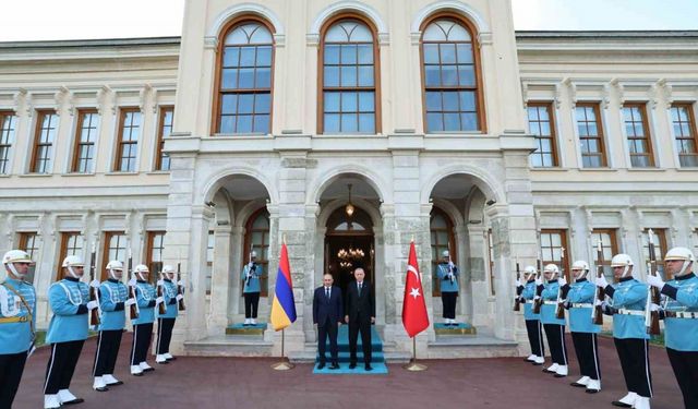 Cumhurbaşkanı Erdoğan, Ermenistan Başbakanı Paşinyan’ı kabul etti
