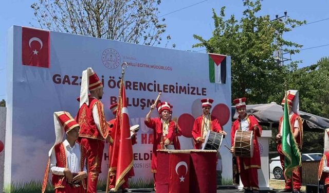 Gazzeli Öğrenciler İstanbul'da Çocuk Şenliğinde