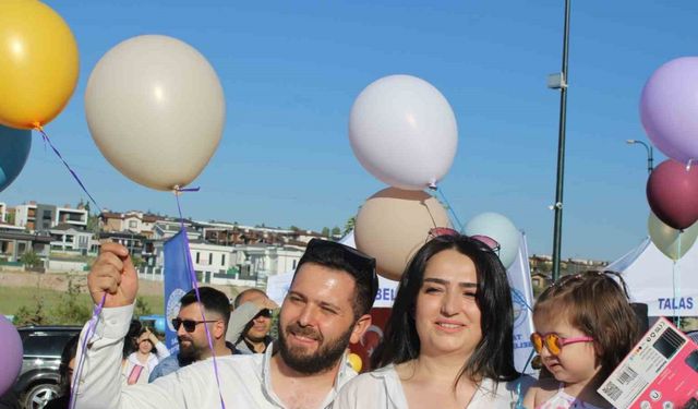 Minik Deniz İçin Umut Balonları Gökyüzüne Bırakıldı
