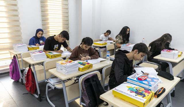 YKS Öncesi MERCİ Rehberlerinden Kaygıyı Azaltacak Öneriler