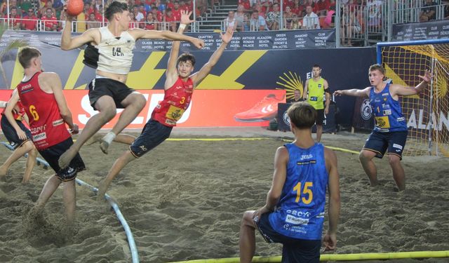 17 Yaş Altı Plaj Hentbolu EHF Avrupa Şampiyonası Tamamlandı