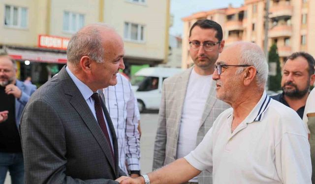 Başkan Özlü: "Siyaset hizmet için yapılır"