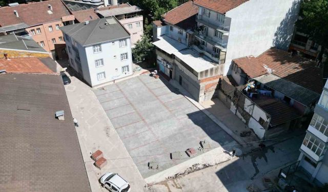 İnegöl’de Kamulaştırılan Alanlar Otoparka Dönüşüyor