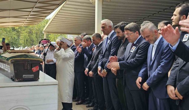 AK Parti Zonguldak İl Başkanı Zeki Tosun, Hayatını Kaybetti