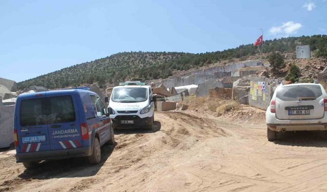Maden Mühendisi Kepçeden Düşen Mermer Bloğunun Altında Kaldı