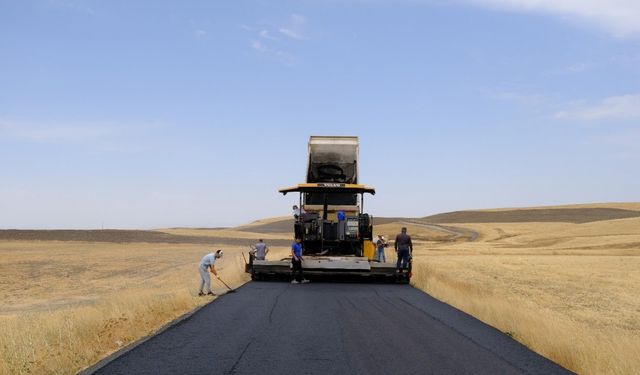 Ağrı’da 4 Köy Yolunda 17 Kilometrelik Asfalt Çalışması Tamamlandı