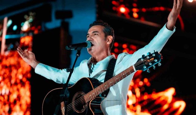 Gaziantep Gastronomi Festivali'nde Ferhat Göçer Konseri