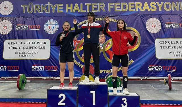Genç Sporcu Yağmur Melek Şahin’den Türkiye İkinciliği