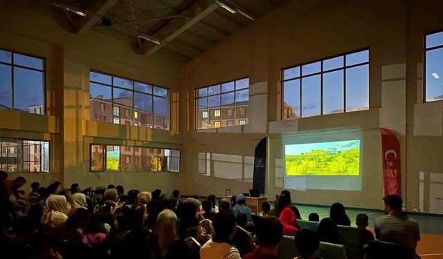Patnos Gençlik Merkezi'nden Sinema Şöleni