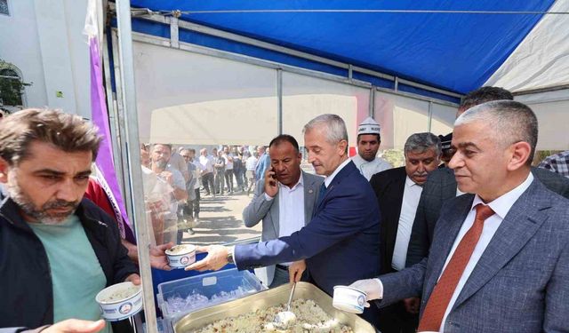 Şahinbey Belediyesi’nden Ahilik Haftası’nda Pilav İkramı