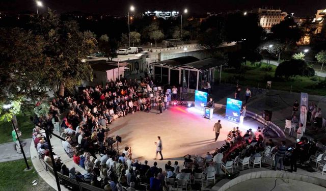 Uluslararası 14. Mevlana şiir şöleni unutulmaz bir geceye damga vurdu