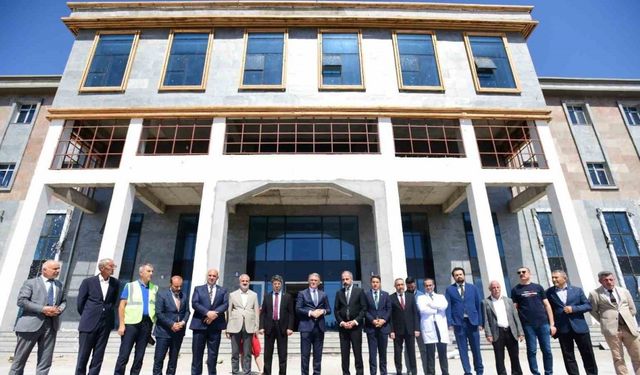 Van YYÜ’de sağlık ve eğitim yatırımlarında büyük hamle