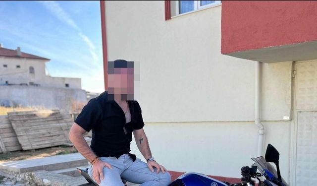 Av Tüfeğiyle Oynayan Genç Kendini Vurdu