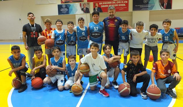 Balıkesir'de Kış Spor Okulları Teknolojiden Uzak