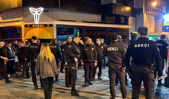 Caddeye Taşınan Tartışmada Silahlar Çekildi