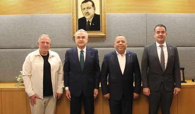 CHP'li Başkanlarından Ak Partili Vekil'e 'Sürpriz' Ziyaret