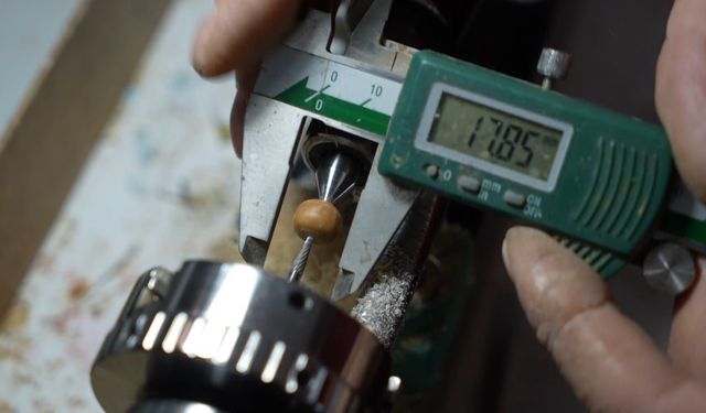 Erzincanlı Usta Brezilya Kukasını Sanata Dönüştürüyor