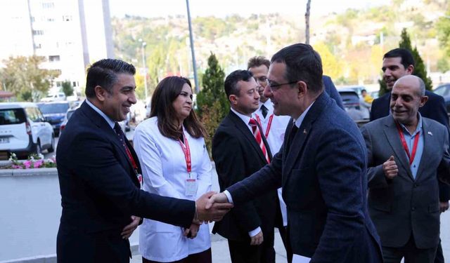 Gebe okullarında ağız ve diş sağlığı eğitimi 81 ilde yaygınlaşıyor