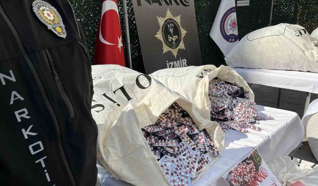 İzmir Polisi Tarihi Rekor Kırdı