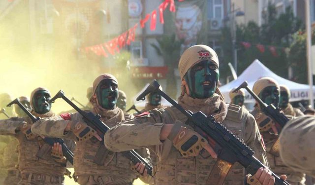 Jandarma Komandoların Nefes Kesen Gösterisi