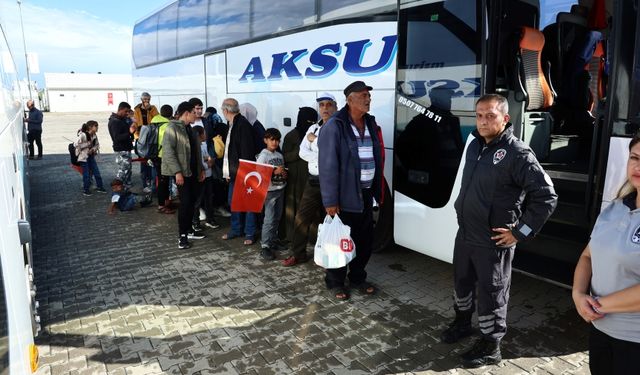 Kahramanmaraş’ta Suriyeli Aileler Ülkelerine Uğurlandı