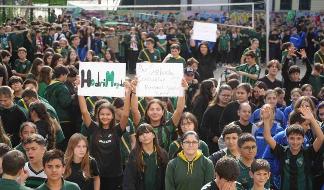 Kocaelispor'dan Minik Taraftarlarına Jest