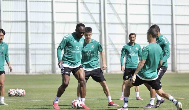 Konyaspor, Kasımpaşa Maçı Hazırlıklarını Tamamladı