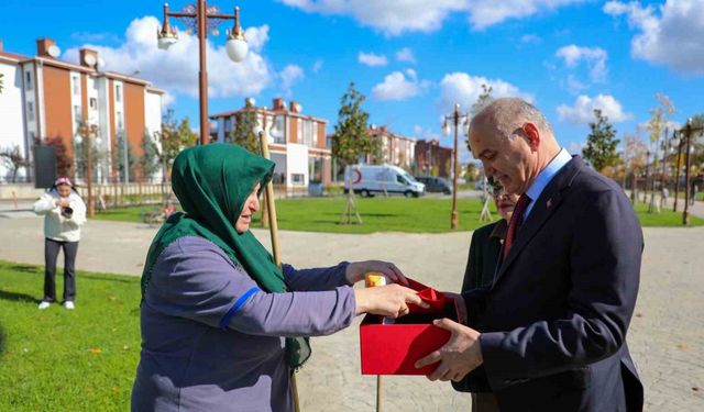 Milyonların Kalbini Kazanan Temizlik Görevlisi!