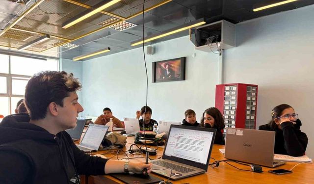 DENEYAP Atölyeleri Geleceğin Teknoloji Yıldızlarını Yetiştiriyor