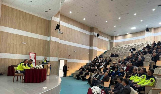 Servis şoförlerine yönelik güvenli trafik eğitimi