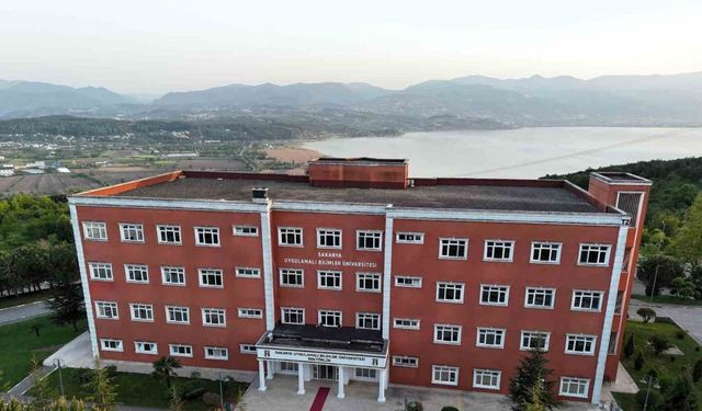 SUBÜ URAP sıralamasında 3 yılda 46 basamak yükseldi