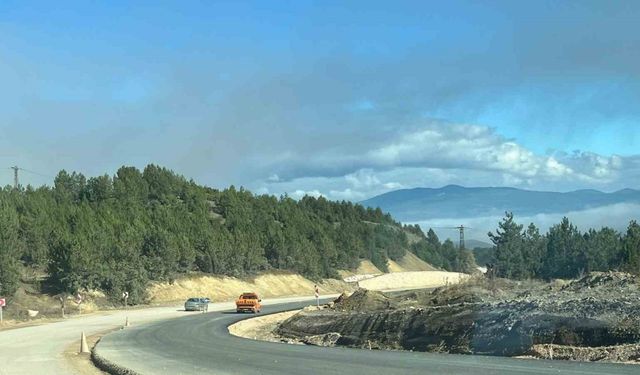 Tavşanlı-Domaniç yolunda çalışmalar sürüyor