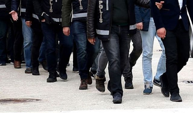FETÖ Soruşturmasında 35 kişi Tutuklandı