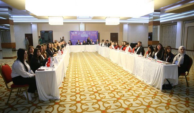 7 İlden Çocuklar Adana’da Buluştu: ‘Dijital Dünyada Çocuk Hakları'