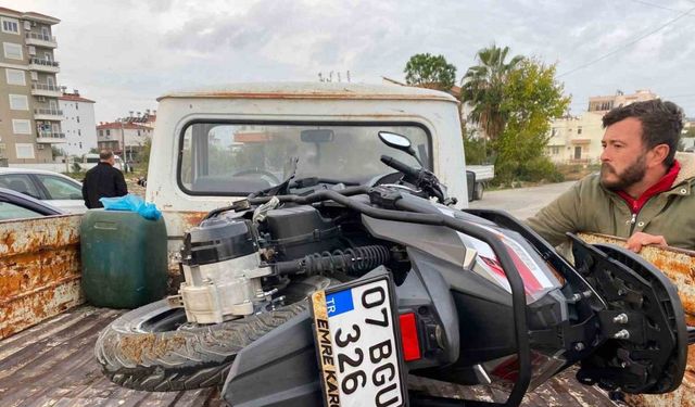 Antalya’da Kazası: Otomobil ve Motosiklet Çarpıştı, 2 Yaralı