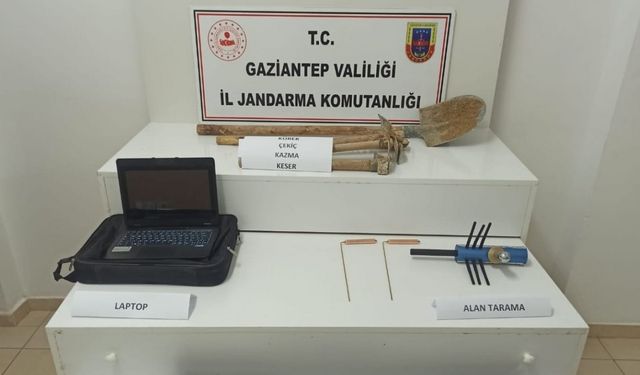 Gaziantep’te İzinsiz Define Kazısı: 9 Kişi Suçüstü