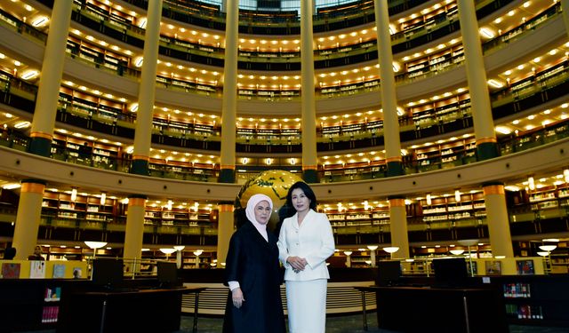 Güney Kore Devlet Başkanı'nın eşi Kim ile Millet Kütüphanesi'ne Ziyaret