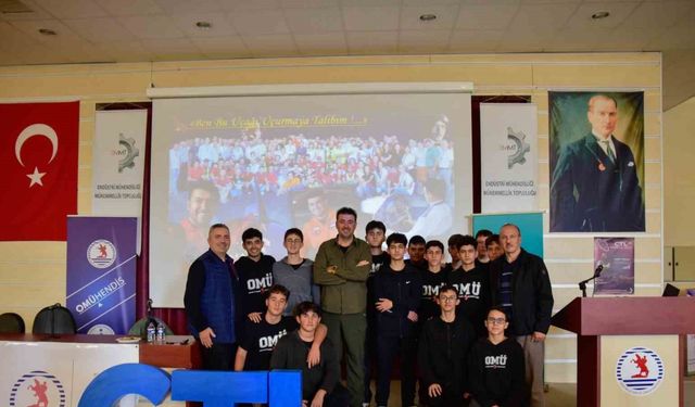 HÜRKUŞ'un Baş Pilotu'ndan Öğrencilere "Gökyüzü Dersi"