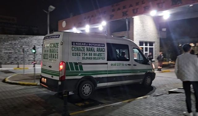 Kocaeli'deki Yangında 6 Kişinin Cenazeleri Teslim Edildi!