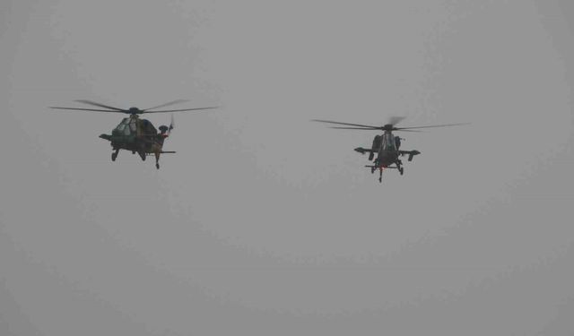 ATAK Helikopter Gösterisi Nefes Kesti