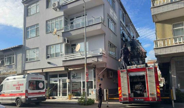 Ocak açık unutuldu, ekipler eve pencereden girdi