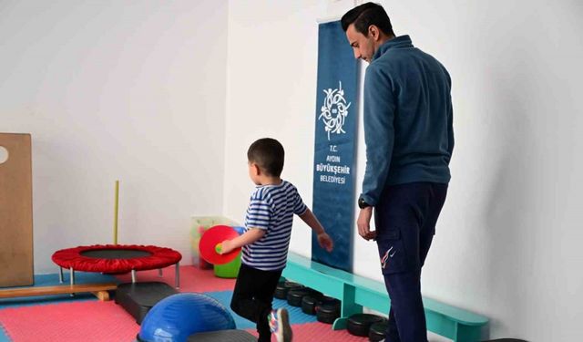 Otizmli Çocuklar İçin Eşit Ve Ücretsiz Eğitim Fırsatı