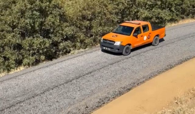 Şemdinli'de Köy Yolu Asfalta Kavuştu
