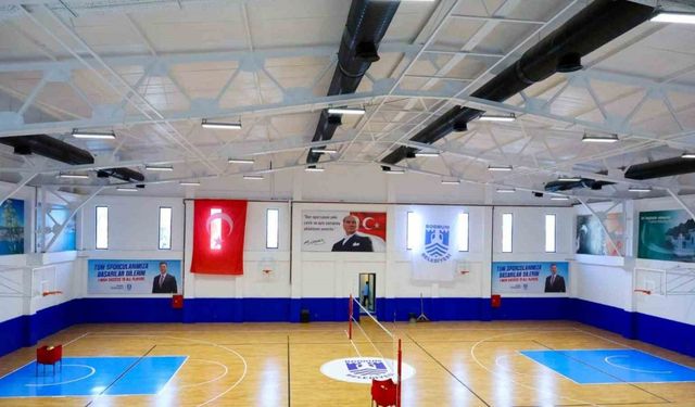 Serbay Ilıcak Kültür ve Spor Kompleksi hizmete açıldı