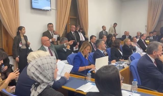 TBMM Bütçe Görüşmelerinde "Elektrik Kesintisi" Gerginliği