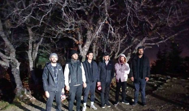 Uludağ’da mahsur kalan 6 kişi kurtarıldı